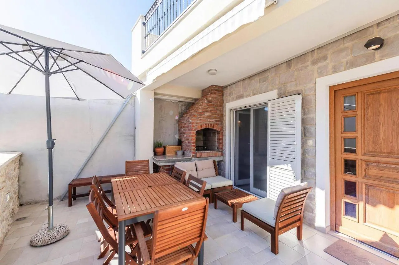 Holiday Home In Petrcane Croatia