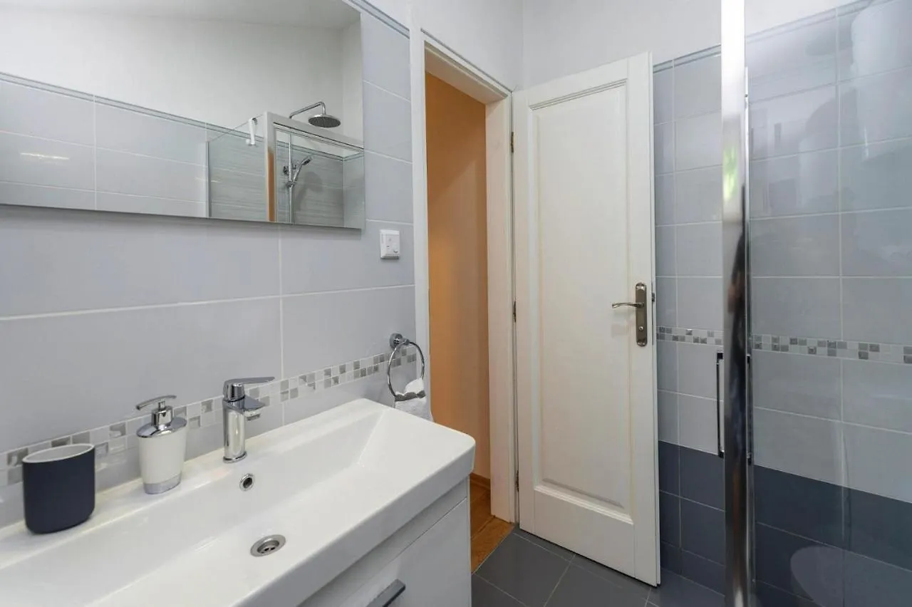 Holiday Home In Petrcane Croatia
